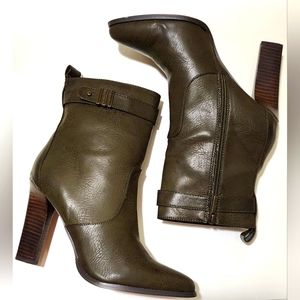 Victoria's Secret Bootie